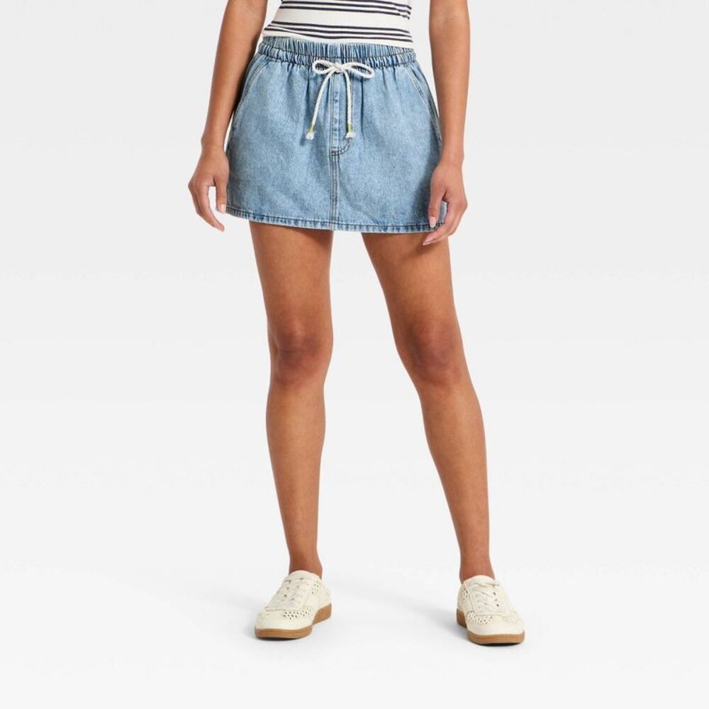 Universal Thread Light Blue Denim Skort